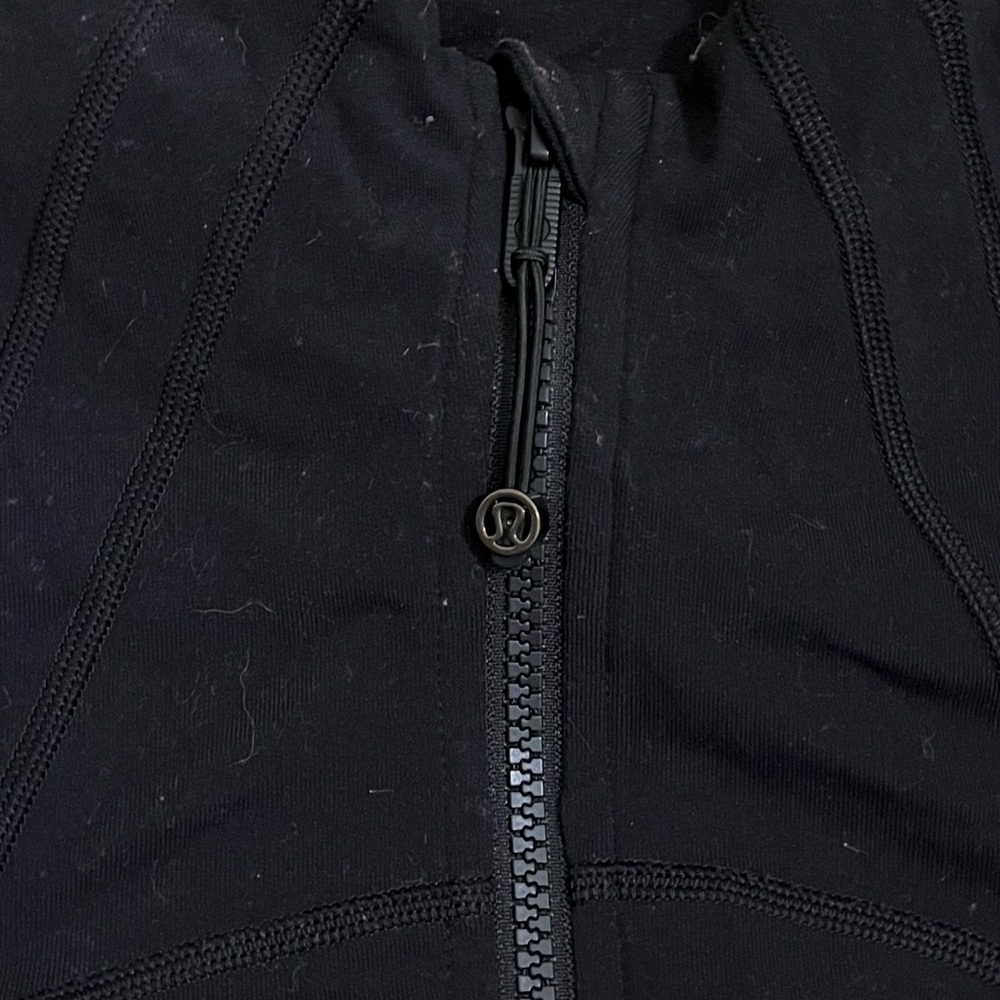 Lululemon Define Jacket - Picture 3 of 5